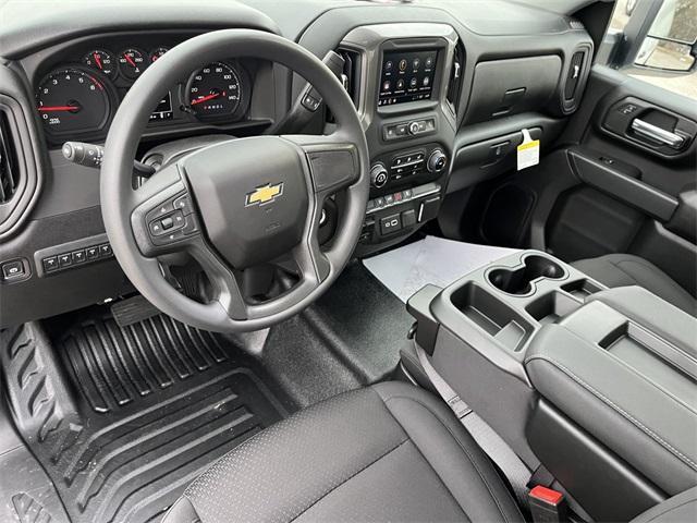 new 2025 Chevrolet Silverado 3500 car, priced at $49,672