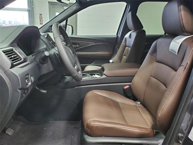 new 2025 Honda Ridgeline car, priced at $40,465