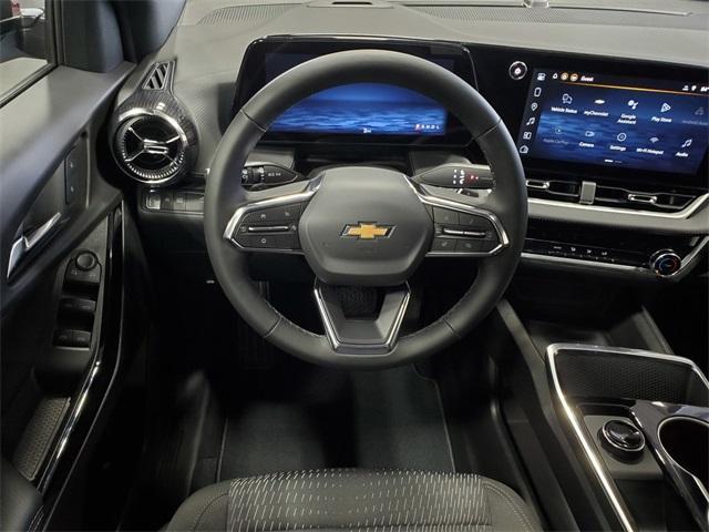 new 2026 Chevrolet Equinox car, priced at $29,925