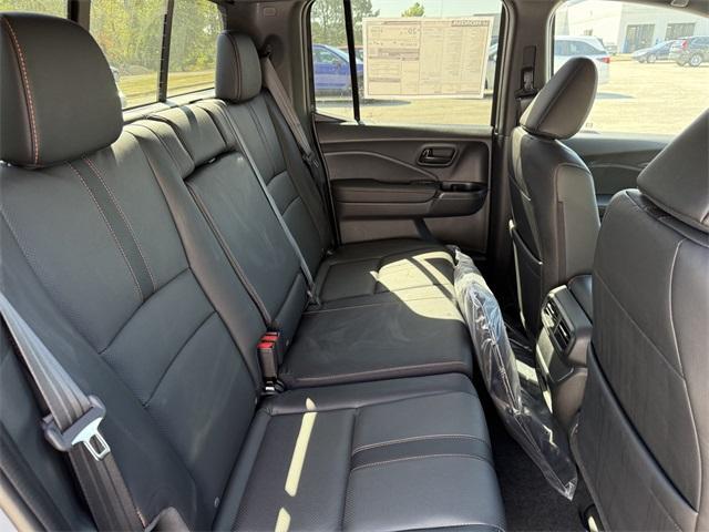new 2025 Honda Ridgeline car, priced at $45,785