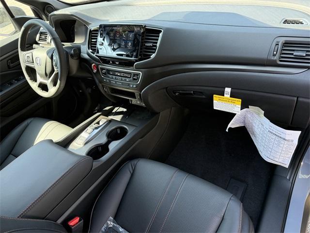 new 2025 Honda Ridgeline car, priced at $45,785