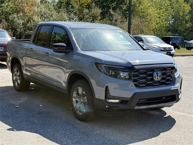new 2025 Honda Ridgeline car, priced at $45,785
