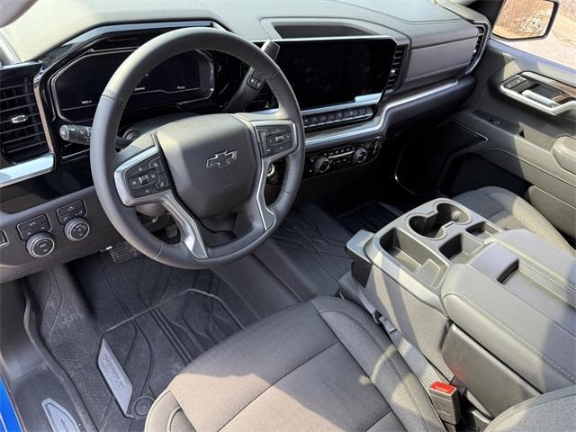 new 2025 Chevrolet Silverado 1500 car, priced at $52,644