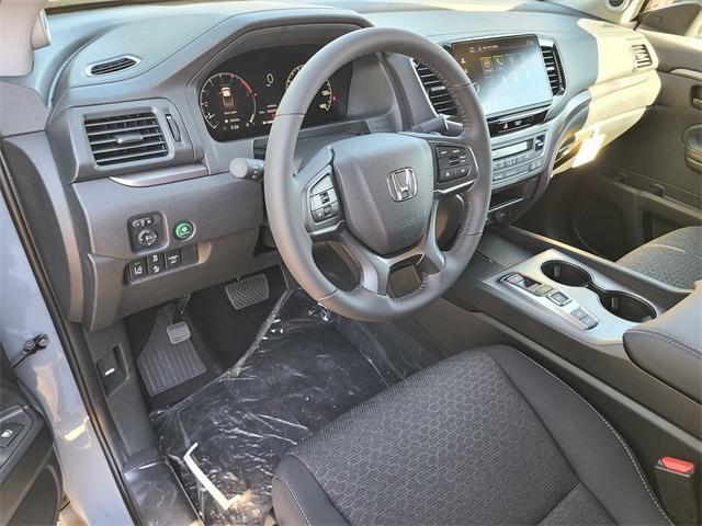 new 2025 Honda Ridgeline car, priced at $40,555