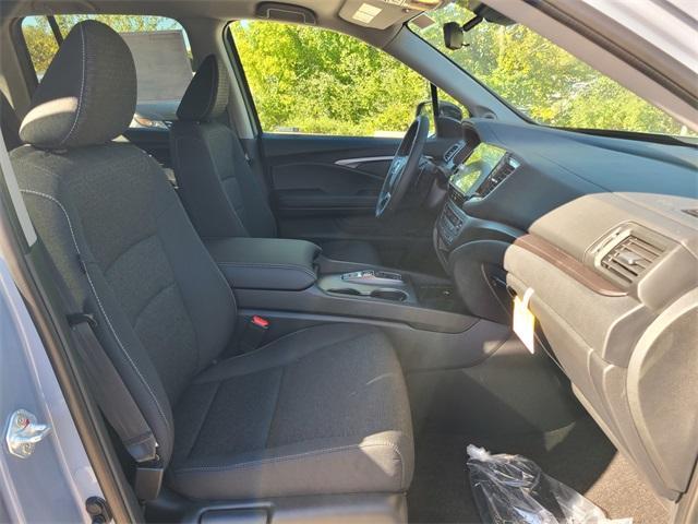 new 2025 Honda Ridgeline car, priced at $40,555