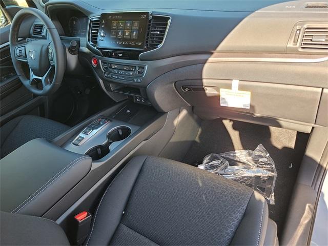 new 2025 Honda Ridgeline car, priced at $40,555
