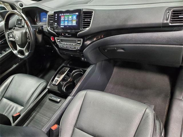 used 2021 Honda Pilot car, priced at $27,477