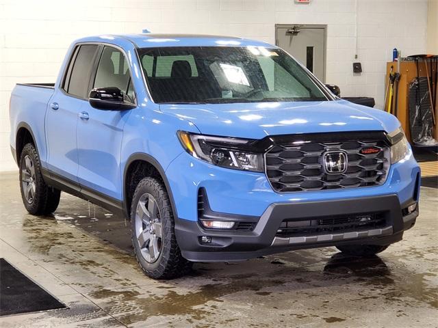 new 2025 Honda Ridgeline car, priced at $44,585