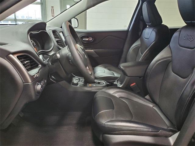 used 2022 Jeep Cherokee car, priced at $23,977