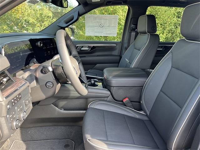 new 2025 Chevrolet Suburban car, priced at $81,619