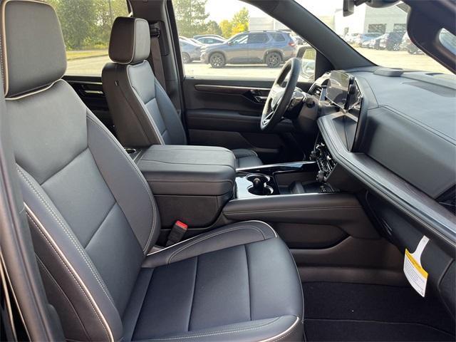 new 2025 Chevrolet Suburban car, priced at $81,619