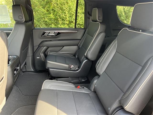 new 2025 Chevrolet Suburban car, priced at $81,619