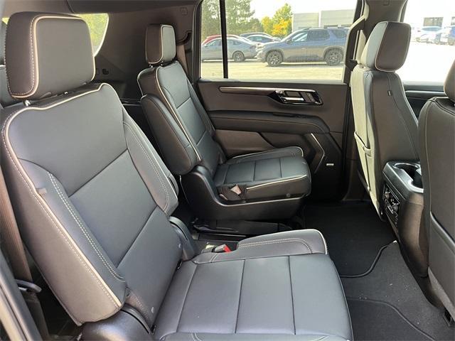 new 2025 Chevrolet Suburban car, priced at $81,619