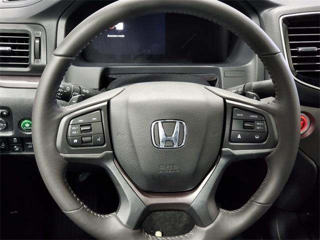 new 2025 Honda Ridgeline car, priced at $42,385
