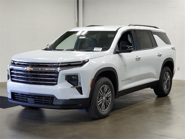 new 2026 Chevrolet Traverse car, priced at $47,915
