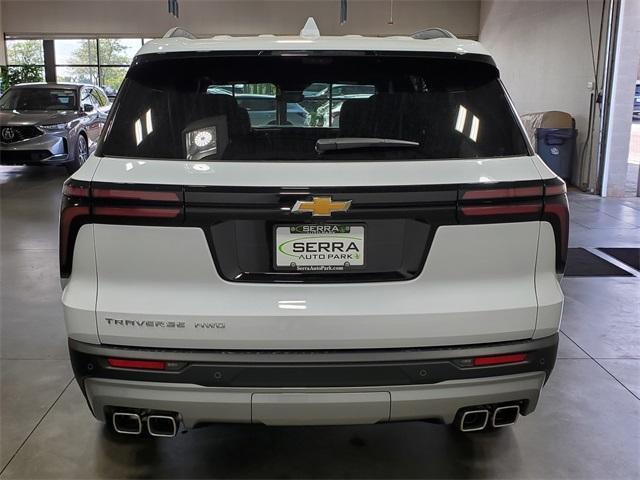 new 2026 Chevrolet Traverse car, priced at $47,915