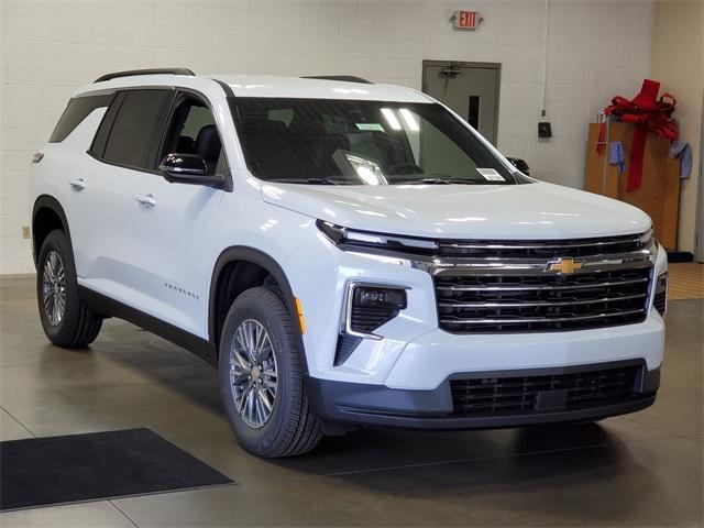 new 2026 Chevrolet Traverse car, priced at $47,915