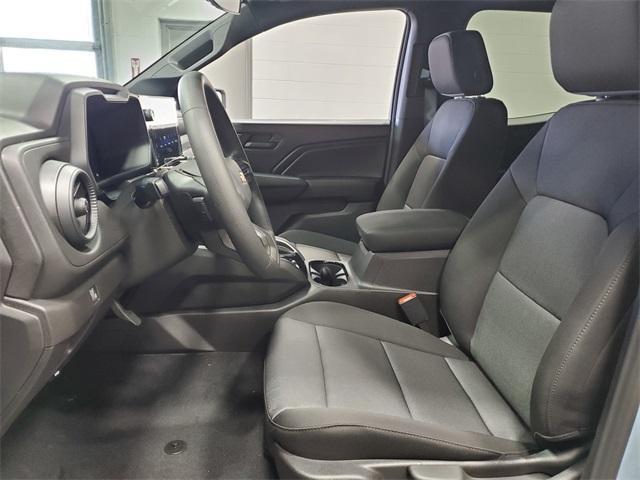 new 2025 Chevrolet Colorado car, priced at $40,670