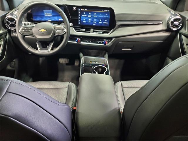 used 2025 Chevrolet Equinox car, priced at $32,977