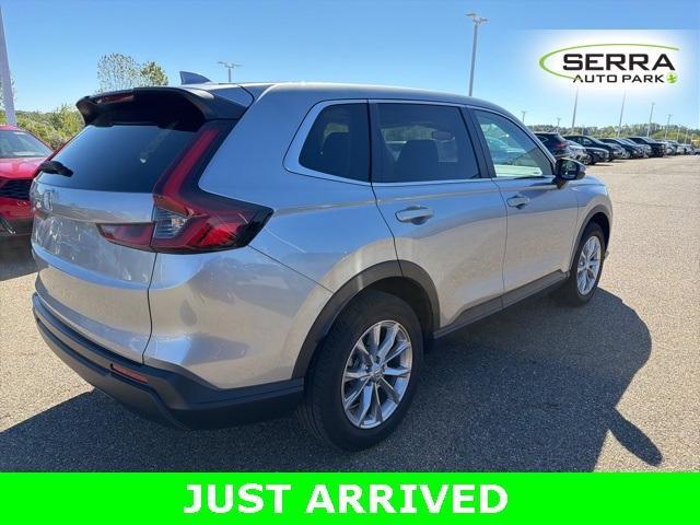 used 2023 Honda CR-V car, priced at $30,977