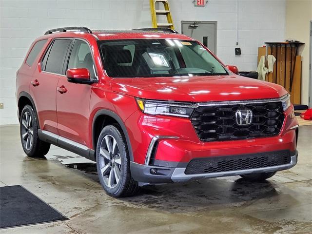 new 2025 Honda Pilot car, priced at $54,930