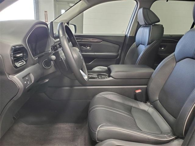 used 2023 Honda Pilot car, priced at $45,977