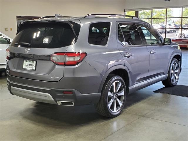 used 2023 Honda Pilot car, priced at $45,977