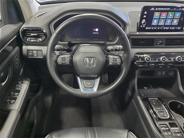 used 2023 Honda Pilot car, priced at $45,977