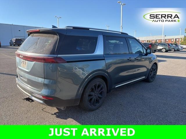used 2023 Kia Carnival car, priced at $31,977
