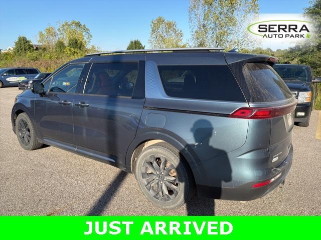 used 2023 Kia Carnival car, priced at $31,977