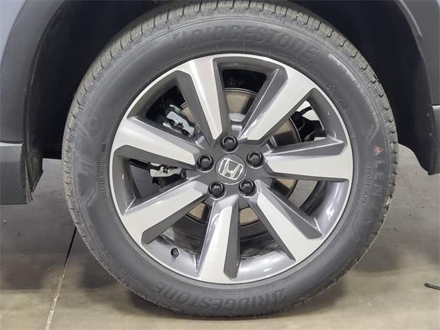 new 2025 Honda Pilot car, priced at $52,235