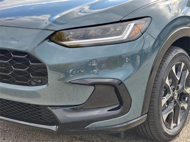 new 2026 Honda HR-V car, priced at $33,455