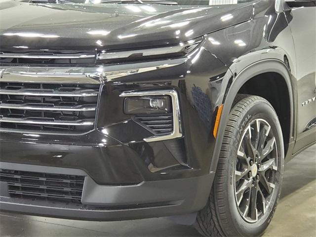 new 2025 Chevrolet Traverse car, priced at $45,765