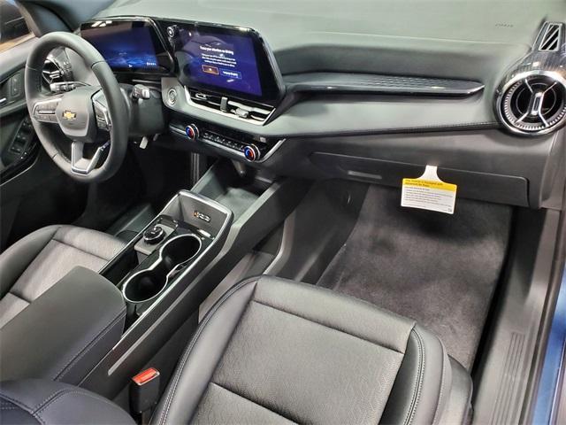 new 2026 Chevrolet Equinox car, priced at $32,045