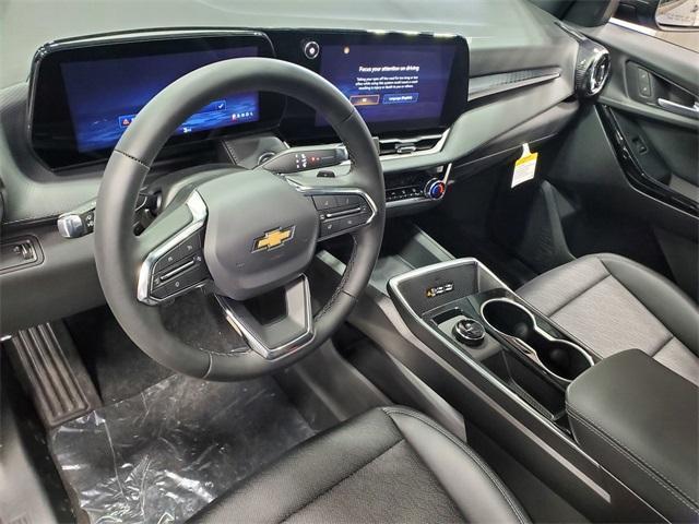 new 2026 Chevrolet Equinox car, priced at $32,045
