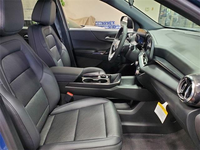 new 2026 Chevrolet Equinox car, priced at $32,045