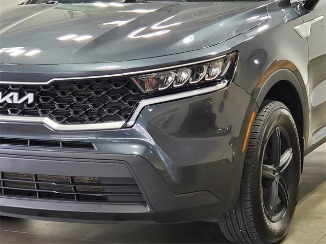 used 2022 Kia Sorento car, priced at $21,977