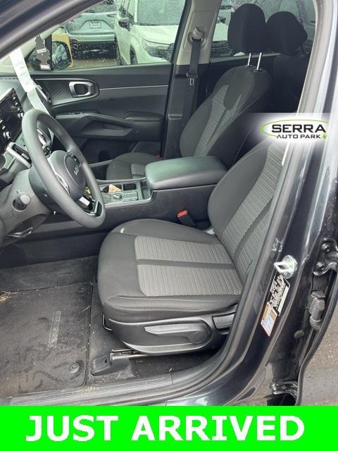 used 2022 Kia Sorento car, priced at $21,977