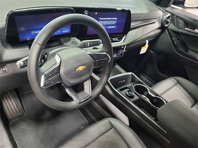 new 2026 Chevrolet Equinox car, priced at $33,106