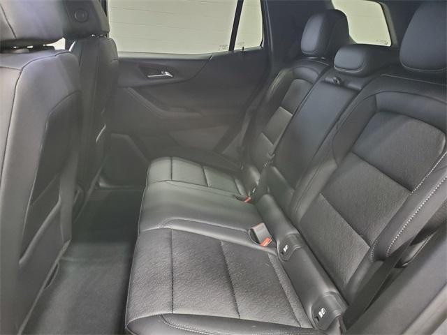 new 2026 Chevrolet Equinox car, priced at $33,106