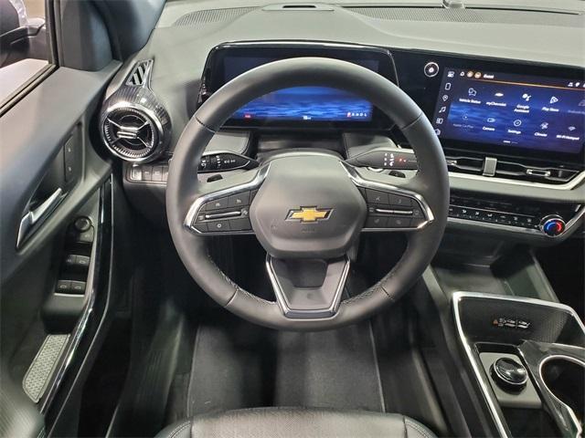 new 2026 Chevrolet Equinox car, priced at $33,106