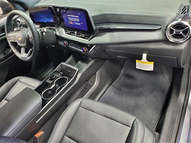 new 2026 Chevrolet Equinox car, priced at $33,106