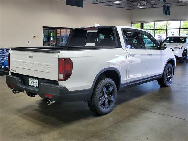 new 2025 Honda Ridgeline car, priced at $43,920