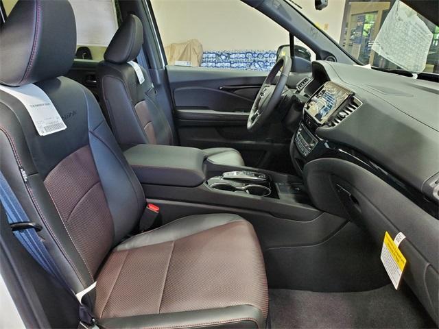 new 2025 Honda Ridgeline car, priced at $43,920