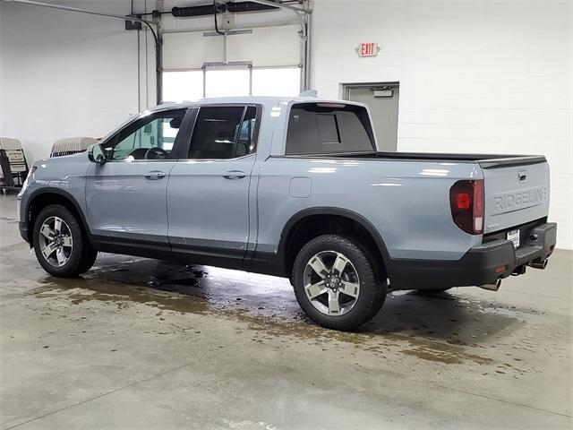 new 2025 Honda Ridgeline car, priced at $43,385