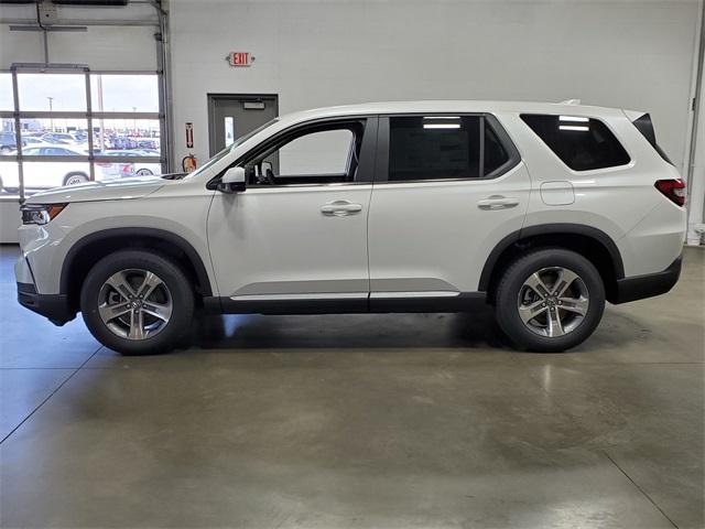 new 2025 Honda Pilot car, priced at $45,650