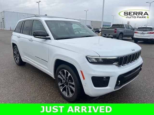 used 2022 Jeep Grand Cherokee car, priced at $38,977