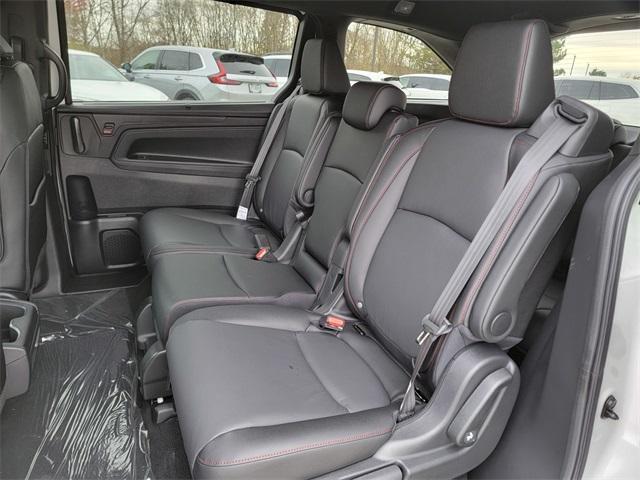 new 2026 Honda Odyssey car, priced at $44,222