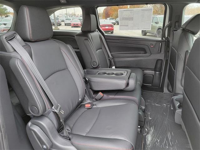 new 2026 Honda Odyssey car, priced at $44,222