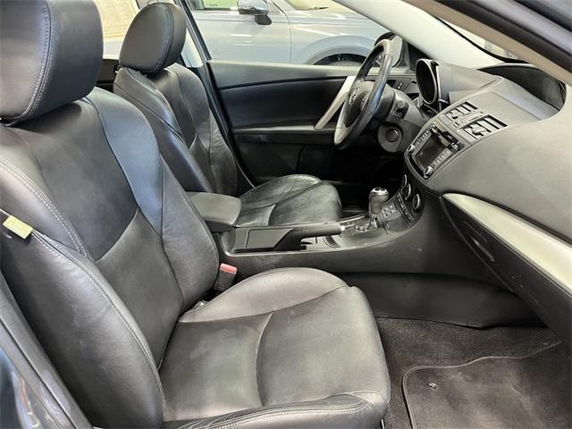 used 2013 Mazda Mazda3 car, priced at $5,555